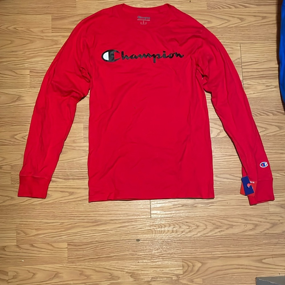 Champions long sleeve shirt